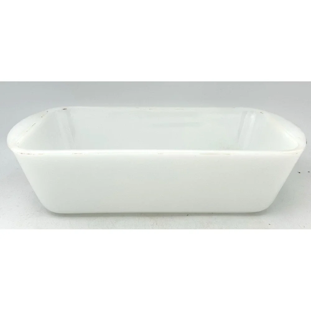 VTG GLASBAKE MILK GLASS 10